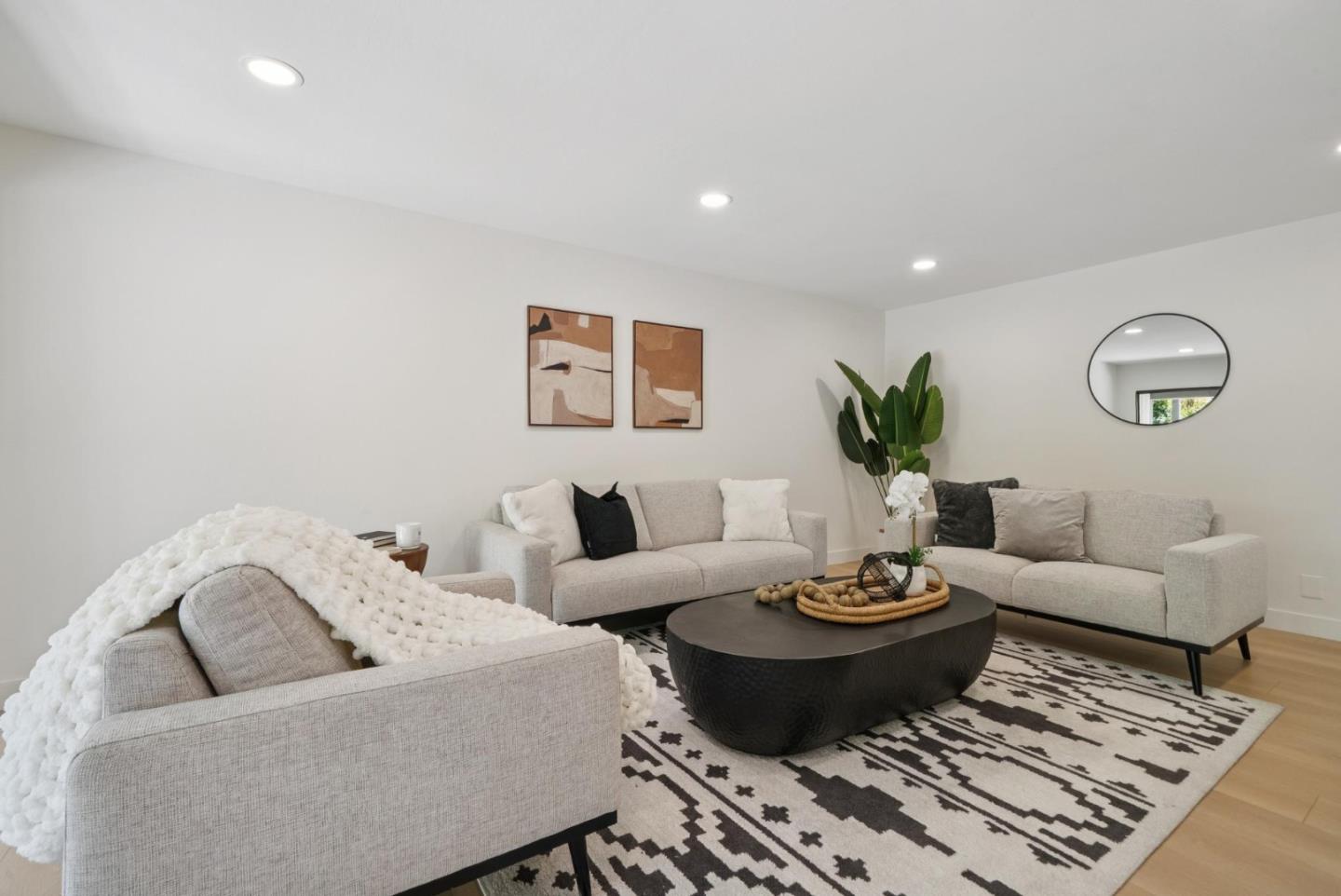 Detail Gallery Image 4 of 39 For 14333 Saratoga Ave #11,  Saratoga,  CA 95070 - 2 Beds | 2 Baths