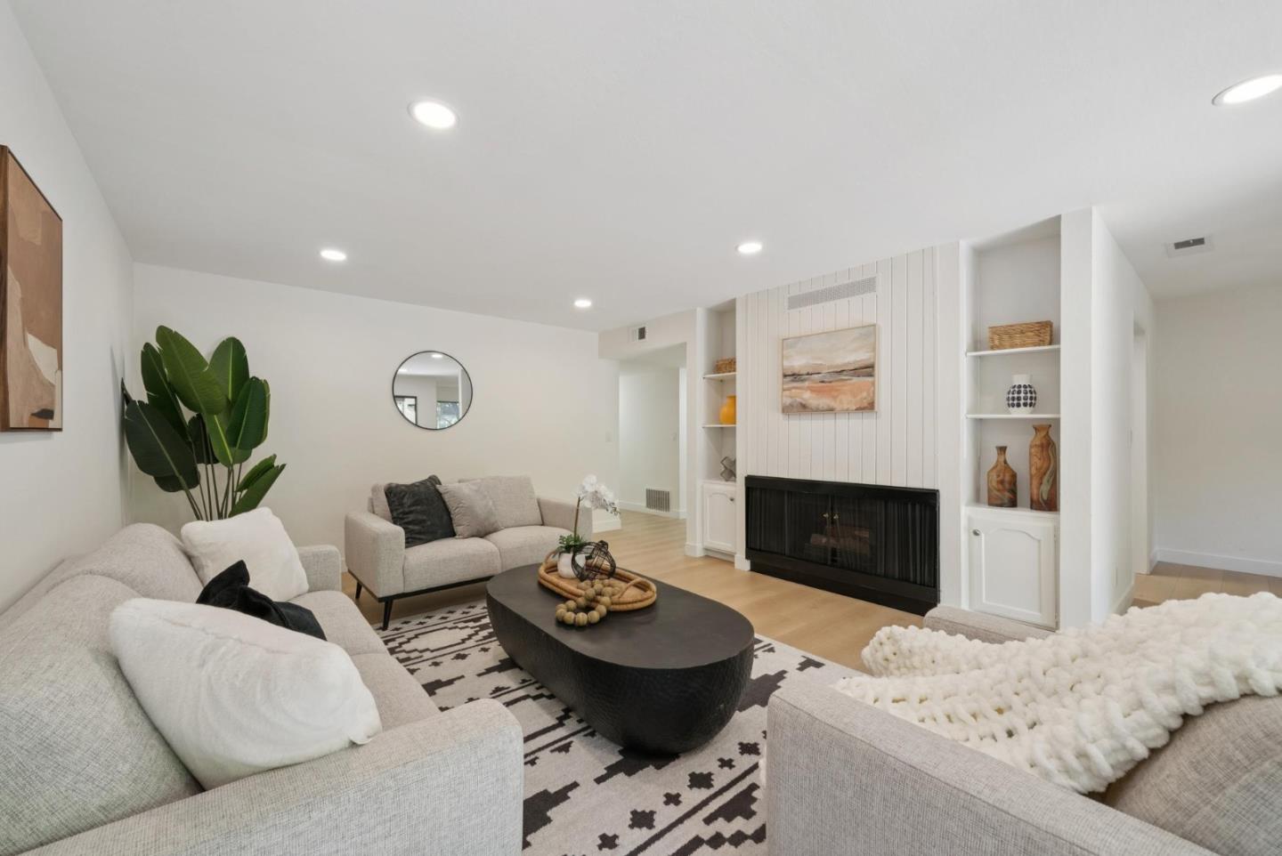 Detail Gallery Image 6 of 39 For 14333 Saratoga Ave #11,  Saratoga,  CA 95070 - 2 Beds | 2 Baths