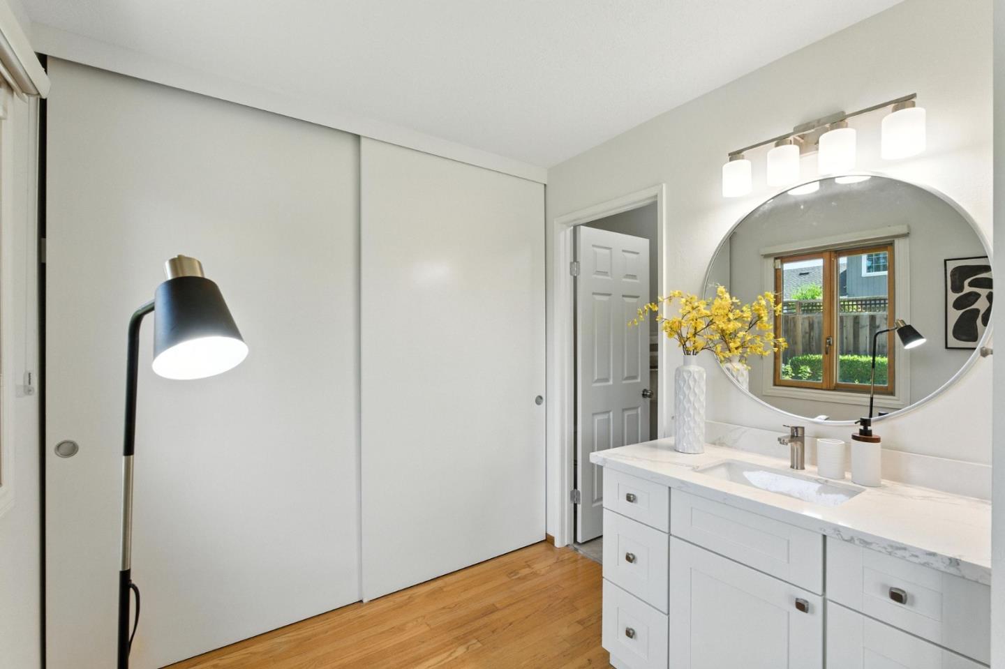 Detail Gallery Image 14 of 26 For 3686 Thousand Oaks Dr, San Jose,  CA 95136 - 4 Beds | 2 Baths