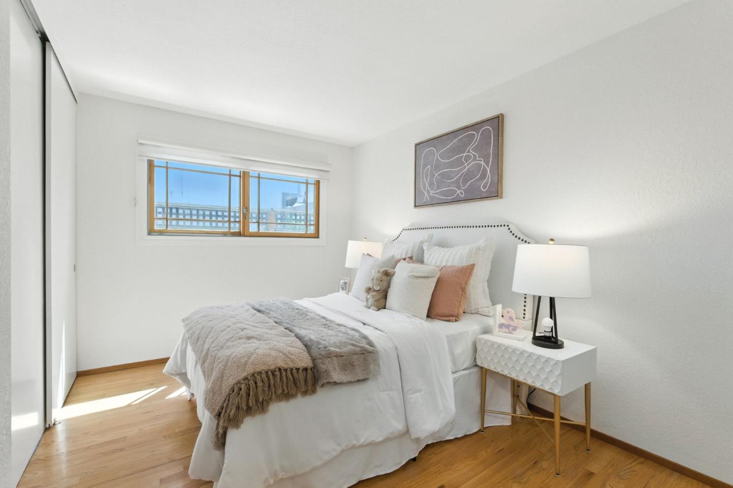 Detail Gallery Image 15 of 26 For 3686 Thousand Oaks Dr, San Jose,  CA 95136 - 4 Beds | 2 Baths