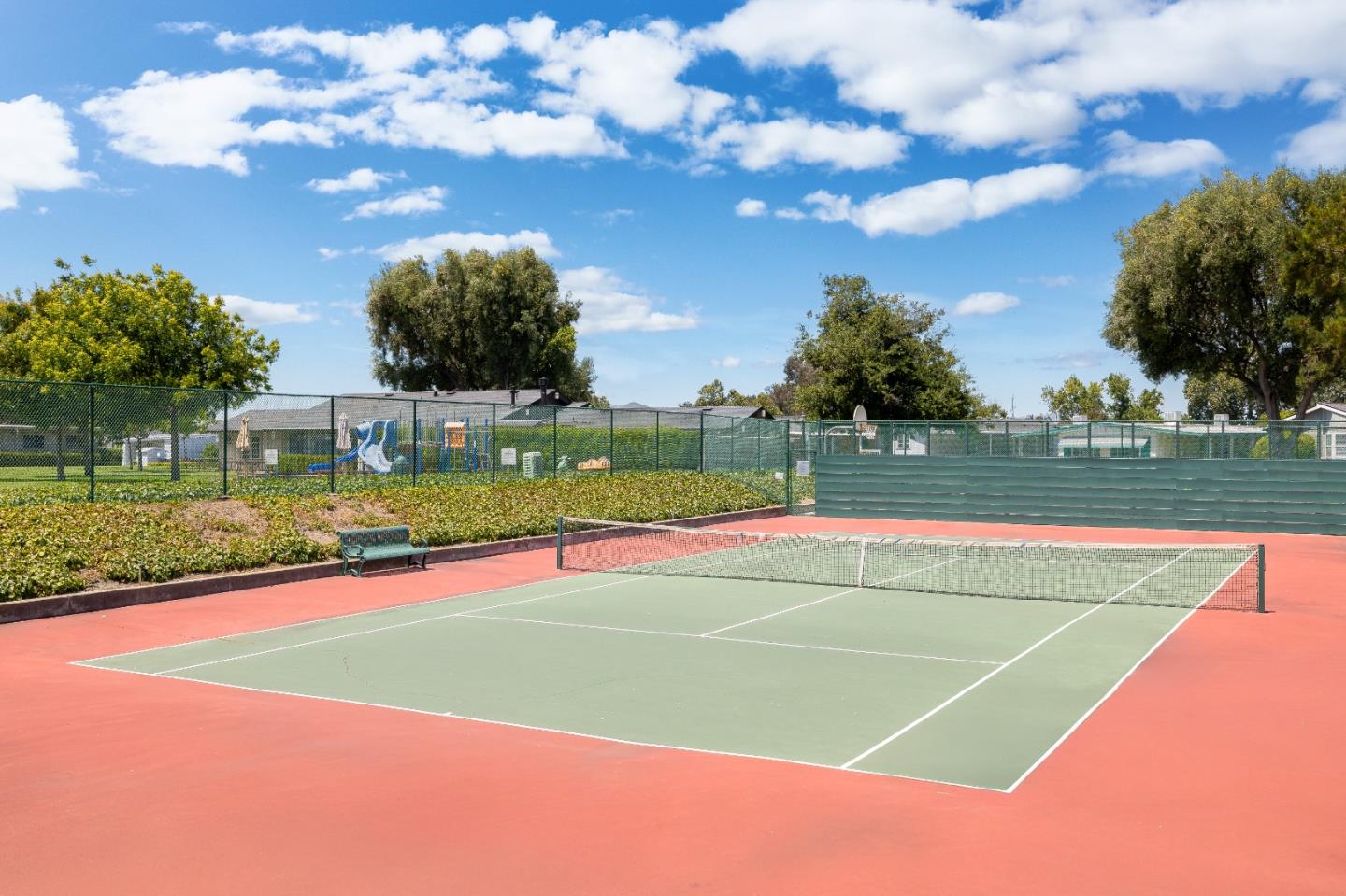 Detail Gallery Image 21 of 30 For 1220 Tasman Dr #124,  Sunnyvale,  CA 94089 - 3 Beds | 2 Baths