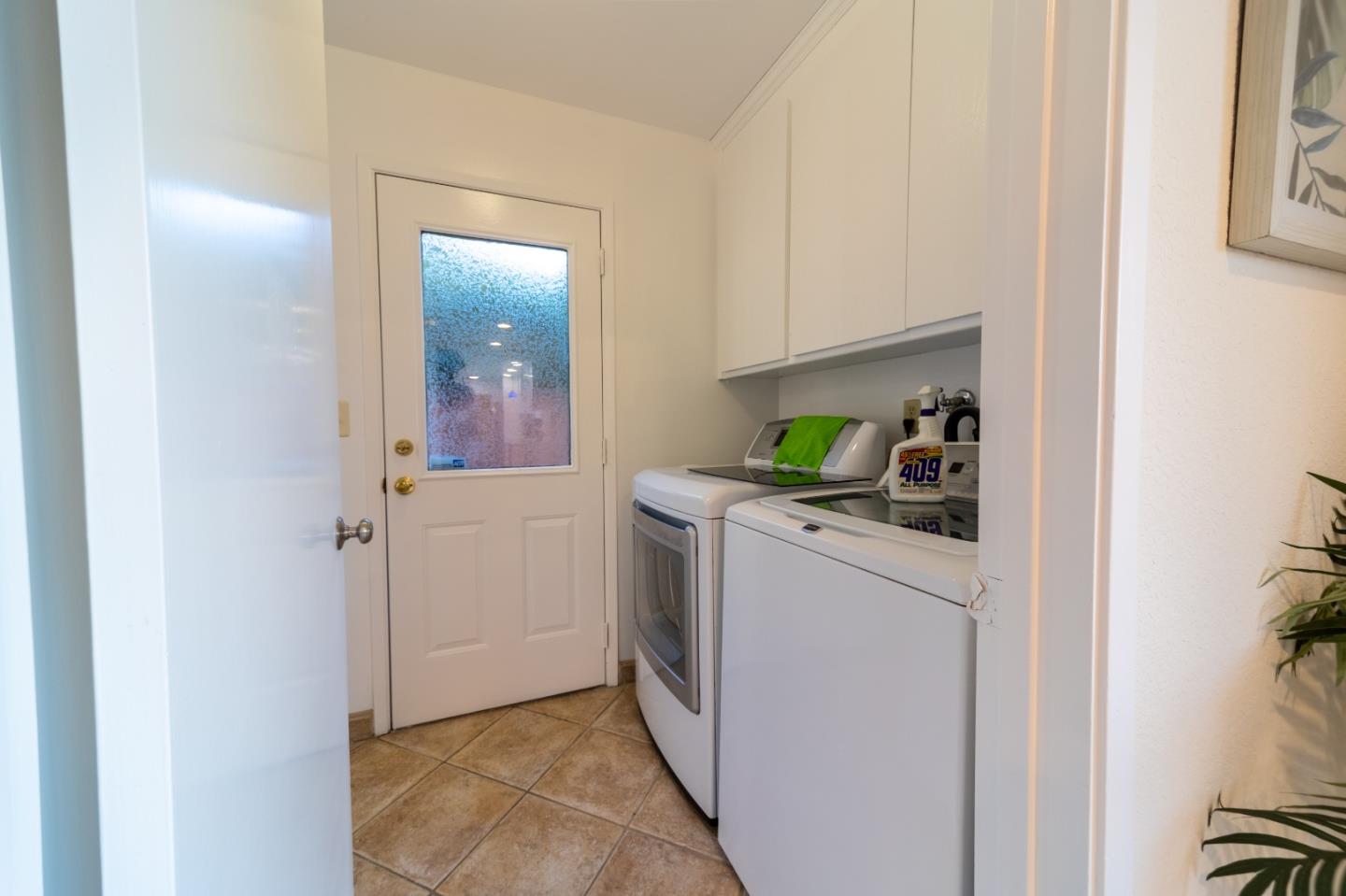 Detail Gallery Image 21 of 41 For 956 Redmond Ave, San Jose,  CA 95120 - 5 Beds | 2/1 Baths