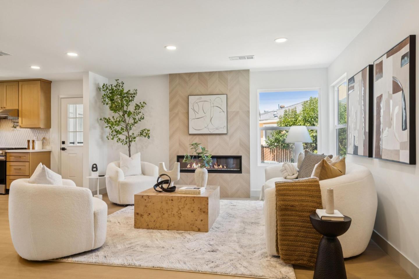 Detail Gallery Image 5 of 32 For 5 Olive Ct, San Mateo,  CA 94401 - 3 Beds | 2 Baths
