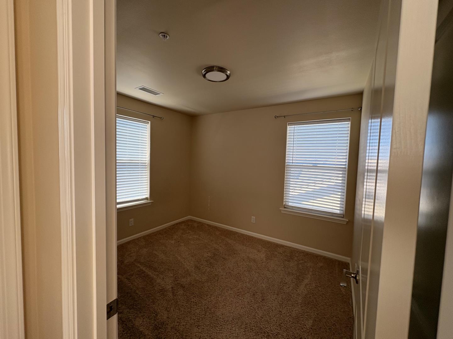 Detail Gallery Image 15 of 21 For 1288 Sycamore St, Greenfield,  CA 93927 - 3 Beds | 2/1 Baths