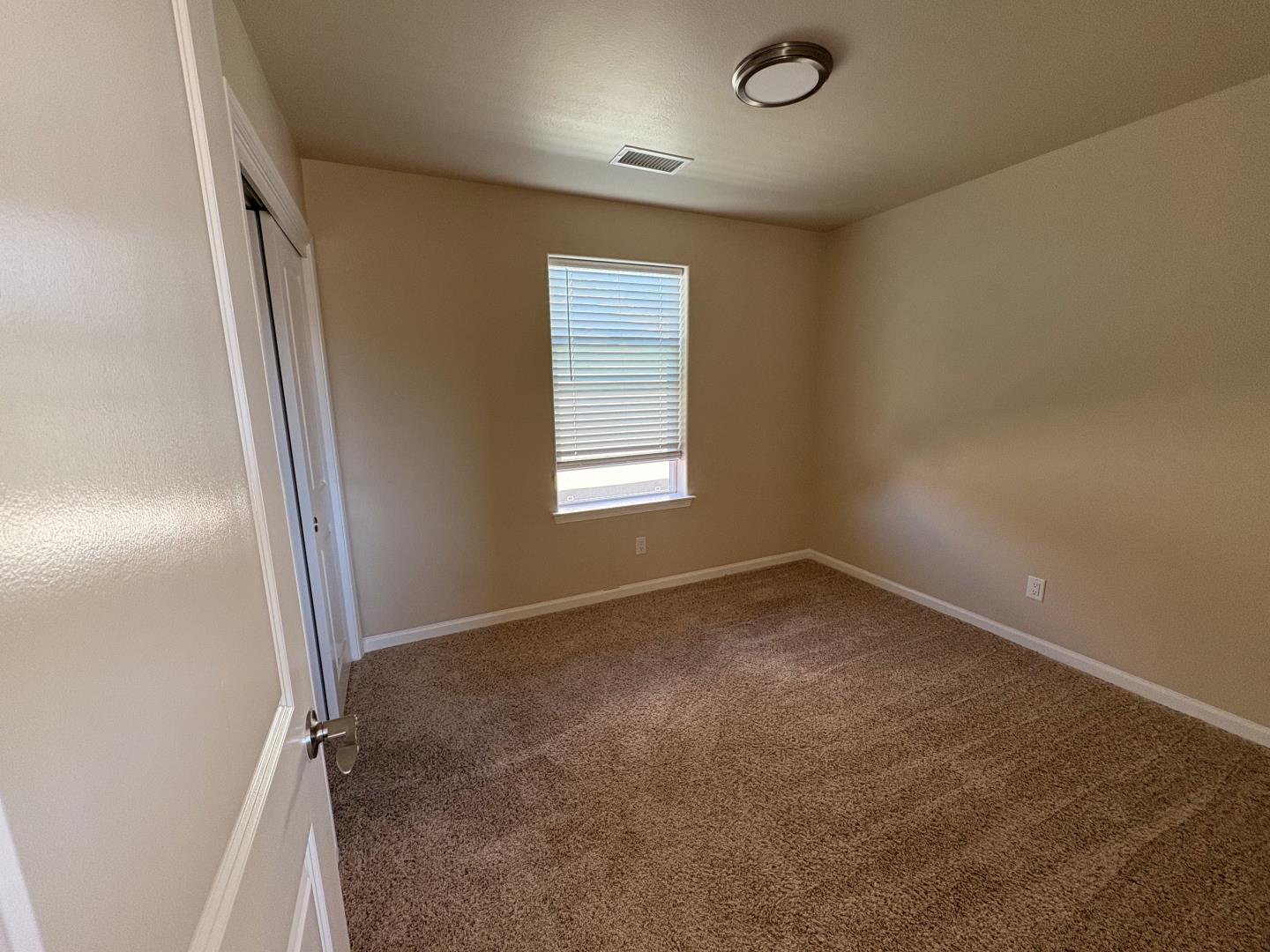Detail Gallery Image 16 of 21 For 1288 Sycamore St, Greenfield,  CA 93927 - 3 Beds | 2/1 Baths