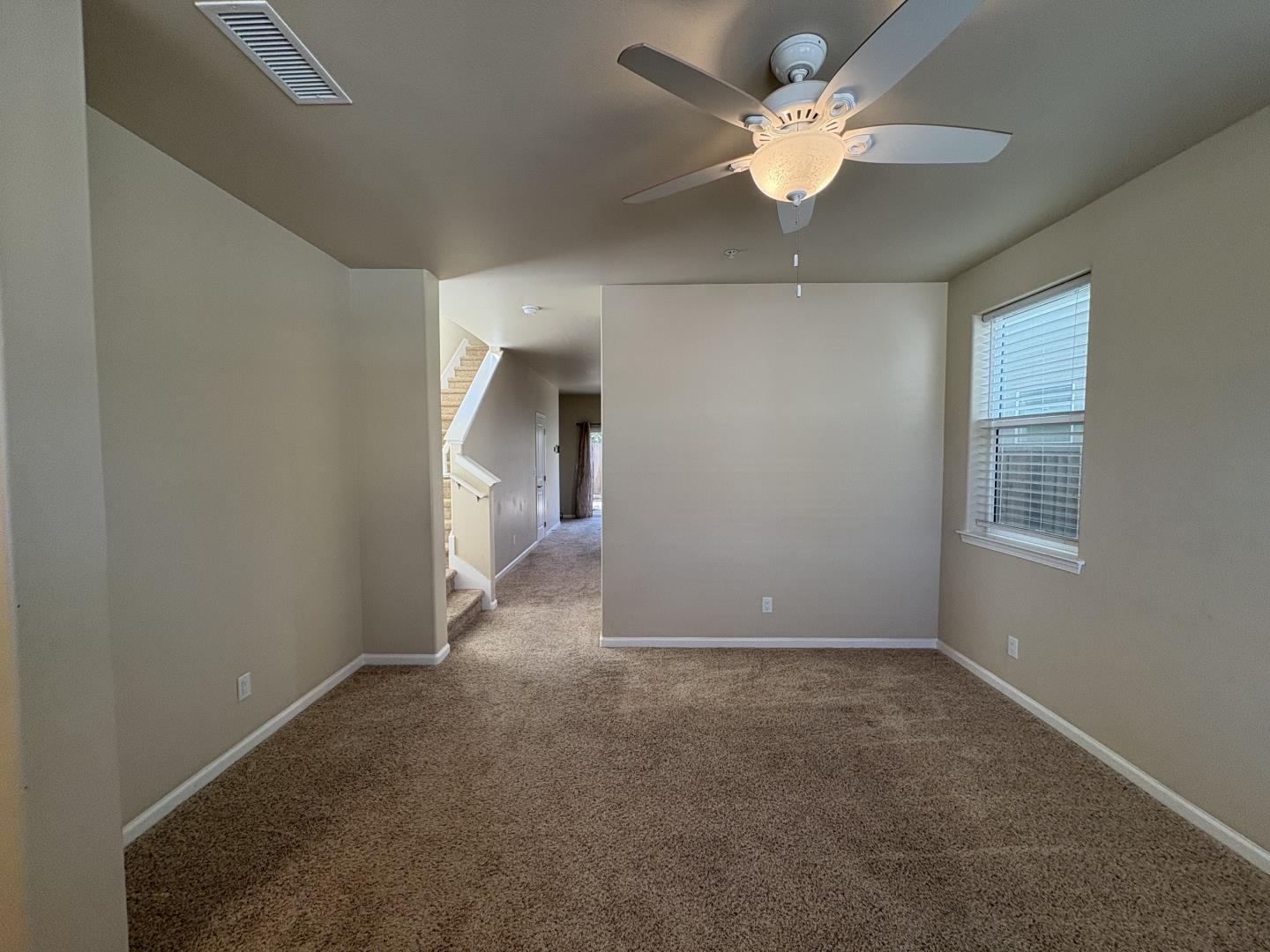 Detail Gallery Image 5 of 21 For 1288 Sycamore St, Greenfield,  CA 93927 - 3 Beds | 2/1 Baths