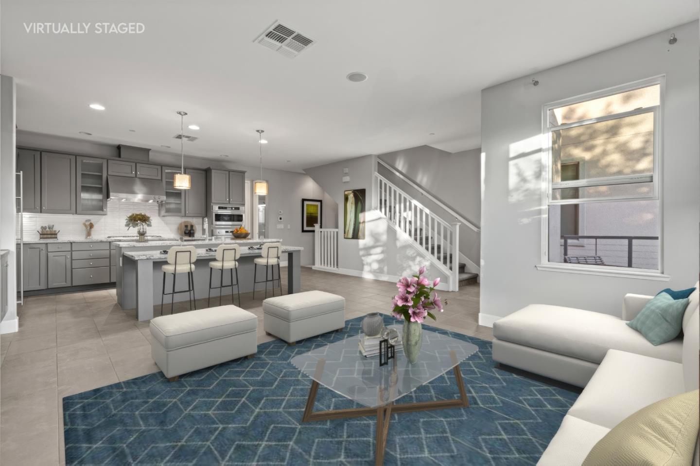 Detail Gallery Image 12 of 73 For 2006 Jubilee Dr, Hayward,  CA 94541 - 4 Beds | 4 Baths