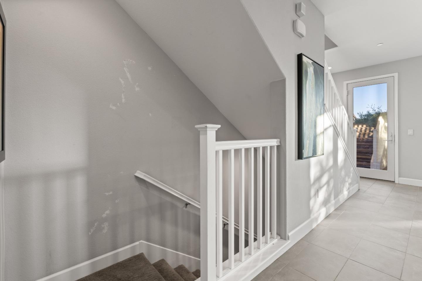 Detail Gallery Image 17 of 73 For 2006 Jubilee Dr, Hayward,  CA 94541 - 4 Beds | 4 Baths