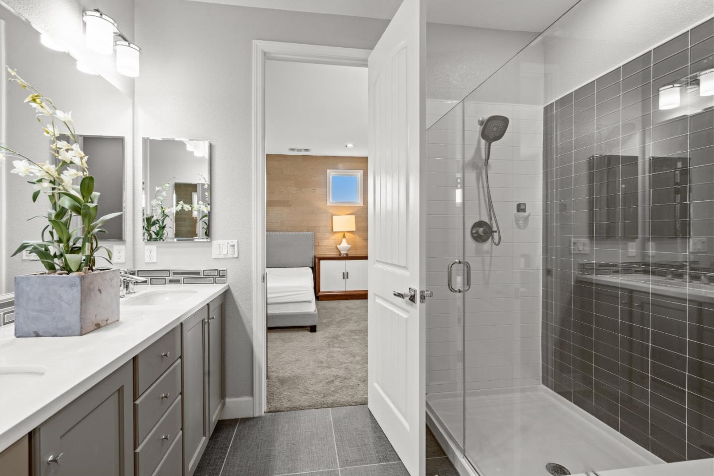 Detail Gallery Image 42 of 73 For 2006 Jubilee Dr, Hayward,  CA 94541 - 4 Beds | 4 Baths