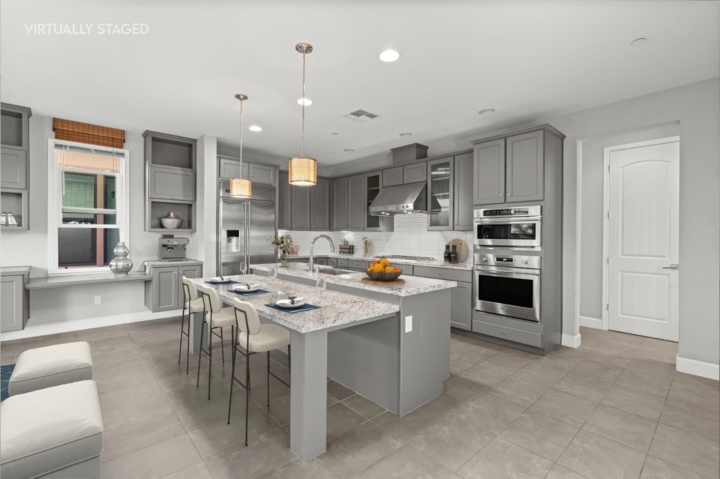 Detail Gallery Image 6 of 73 For 2006 Jubilee Dr, Hayward,  CA 94541 - 4 Beds | 4 Baths