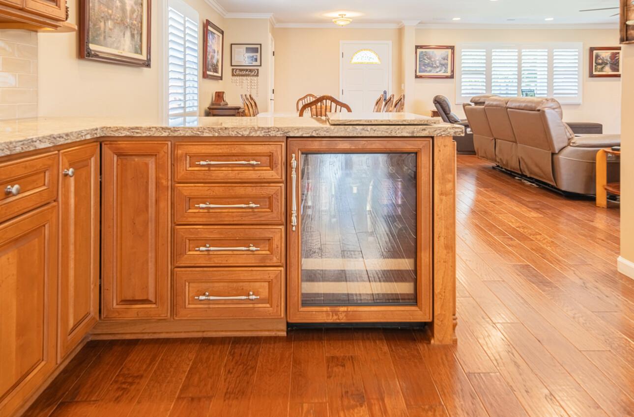 Detail Gallery Image 17 of 44 For 106 San Juan Dr, Salinas,  CA 93901 - 3 Beds | 2 Baths