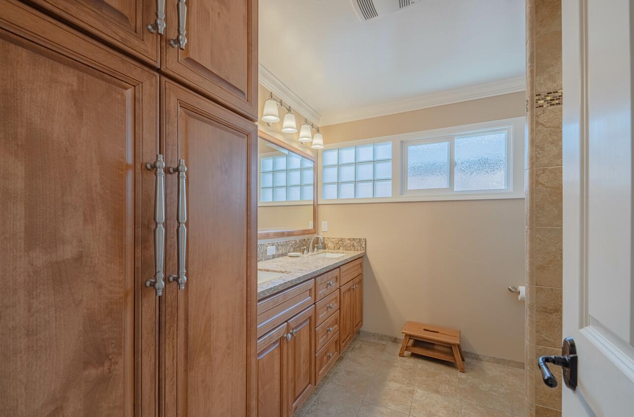 Detail Gallery Image 35 of 44 For 106 San Juan Dr, Salinas,  CA 93901 - 3 Beds | 2 Baths