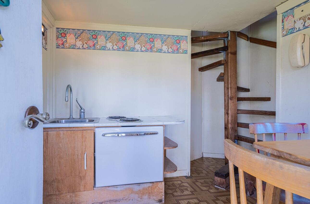 Detail Gallery Image 41 of 44 For 106 San Juan Dr, Salinas,  CA 93901 - 3 Beds | 2 Baths