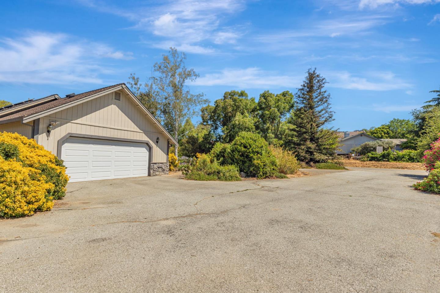 Detail Gallery Image 45 of 50 For 2000 Oscar Ct, Gilroy,  CA 95020 - 4 Beds | 3 Baths