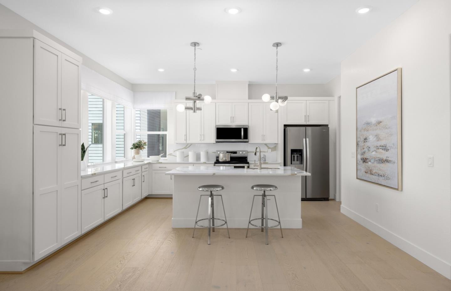 Detail Gallery Image 13 of 19 For 2305 Red Oak Ct, San Mateo,  CA 94403 - 4 Beds | 3/5 Baths