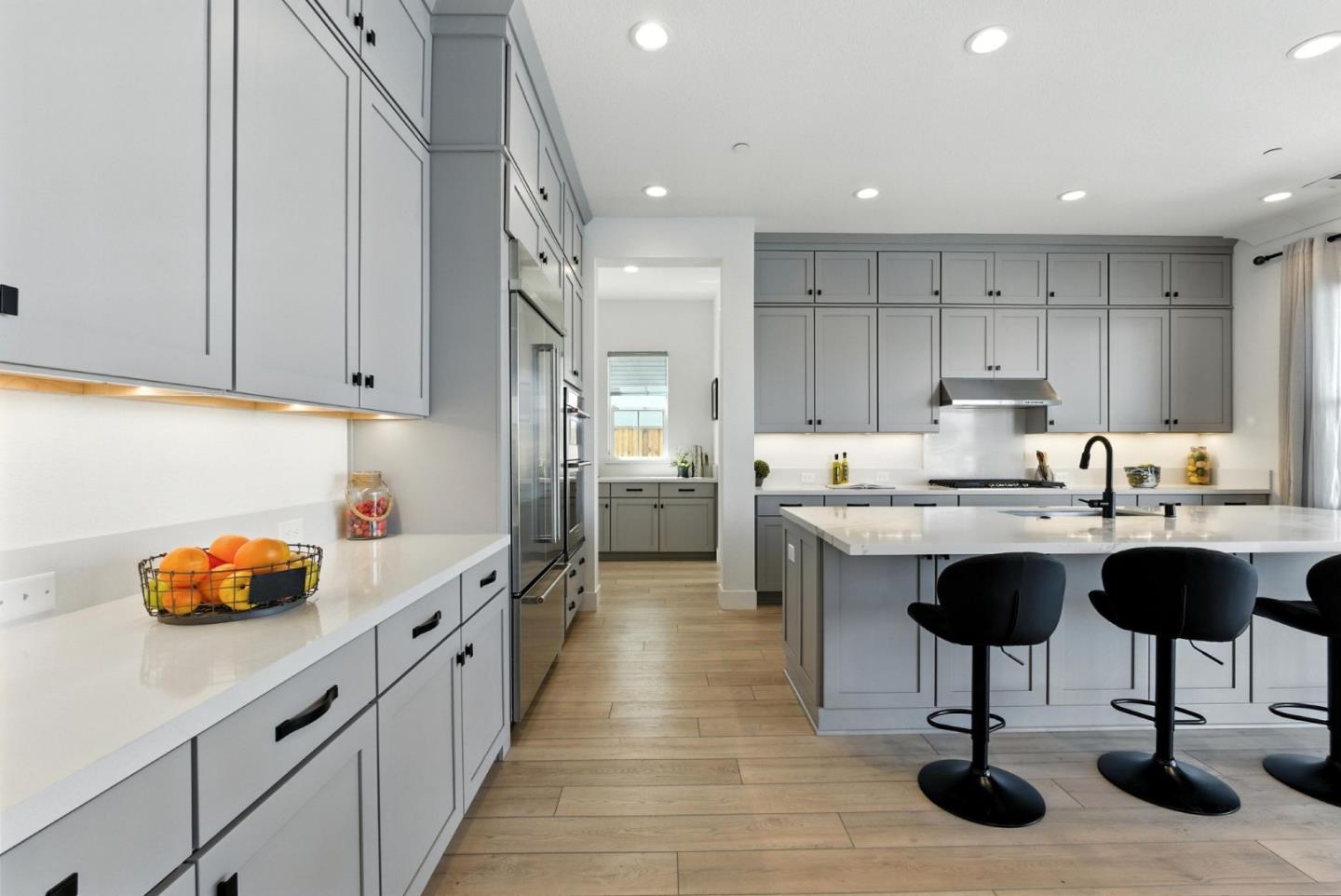 Detail Gallery Image 11 of 83 For 467 Halcyon Pl, Bethel Island,  CA 94511 - 4 Beds | 4/1 Baths