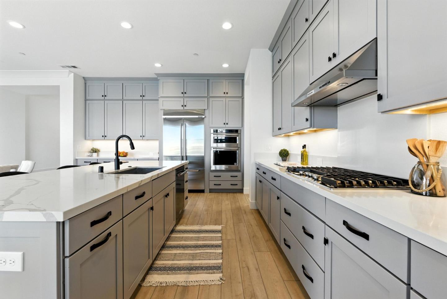 Detail Gallery Image 17 of 83 For 467 Halcyon Pl, Bethel Island,  CA 94511 - 4 Beds | 4/1 Baths