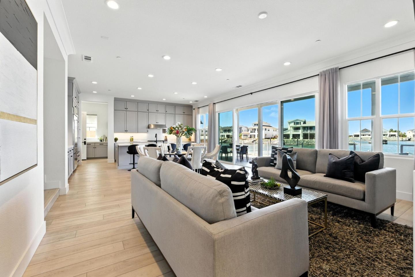 Detail Gallery Image 7 of 83 For 467 Halcyon Pl, Bethel Island,  CA 94511 - 4 Beds | 4/1 Baths