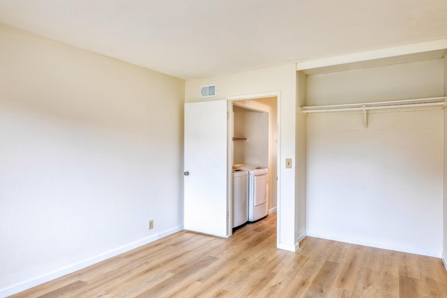 Detail Gallery Image 12 of 21 For 32200 Atlas Way, Union City,  CA 94587 - 2 Beds | 1 Baths