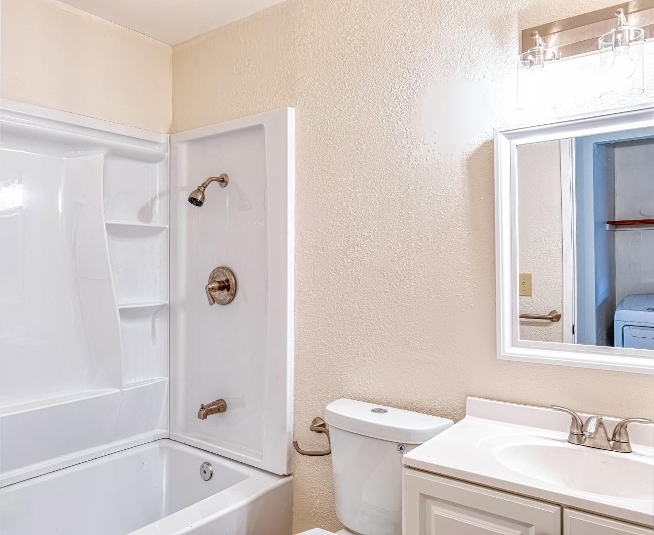 Detail Gallery Image 14 of 21 For 32200 Atlas Way, Union City,  CA 94587 - 2 Beds | 1 Baths