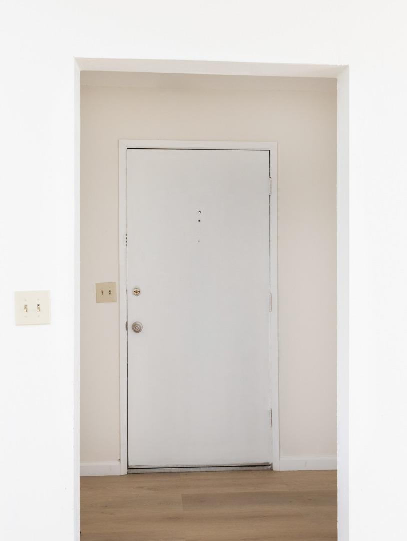 Detail Gallery Image 7 of 21 For 32200 Atlas Way, Union City,  CA 94587 - 2 Beds | 1 Baths