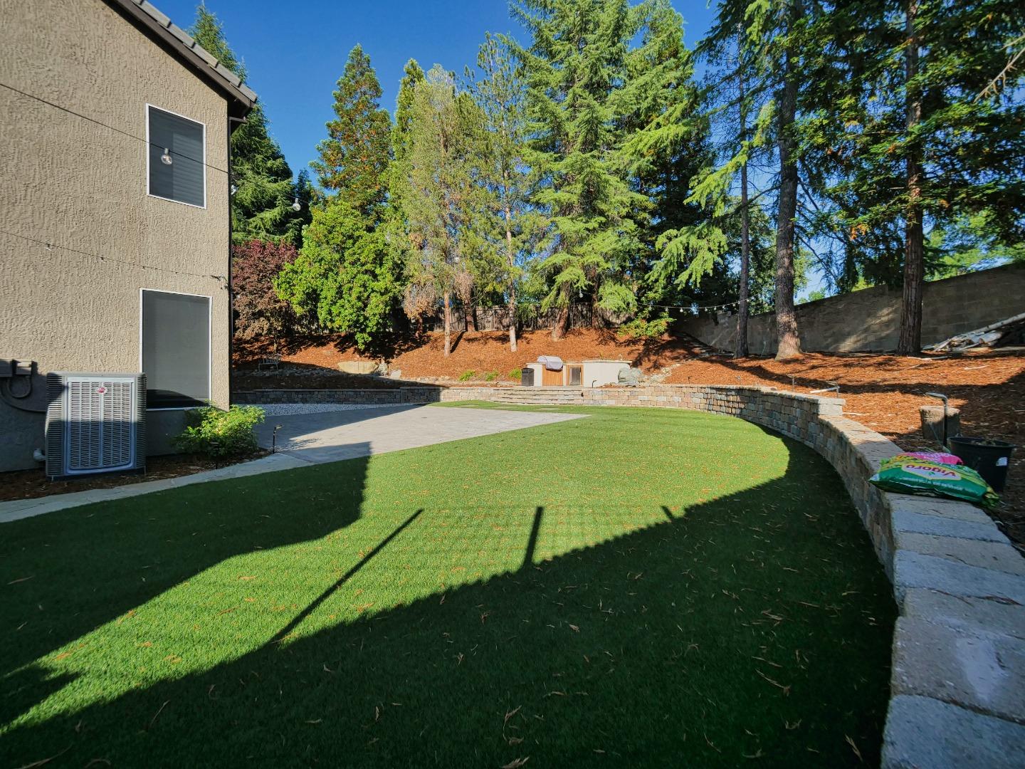 Detail Gallery Image 15 of 43 For 104 Hesser Ct, Folsom,  CA 95630 - 5 Beds | 4 Baths