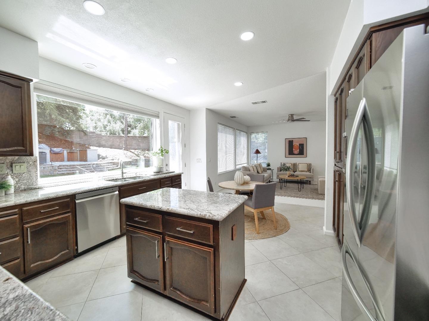 Detail Gallery Image 29 of 43 For 104 Hesser Ct, Folsom,  CA 95630 - 5 Beds | 4 Baths