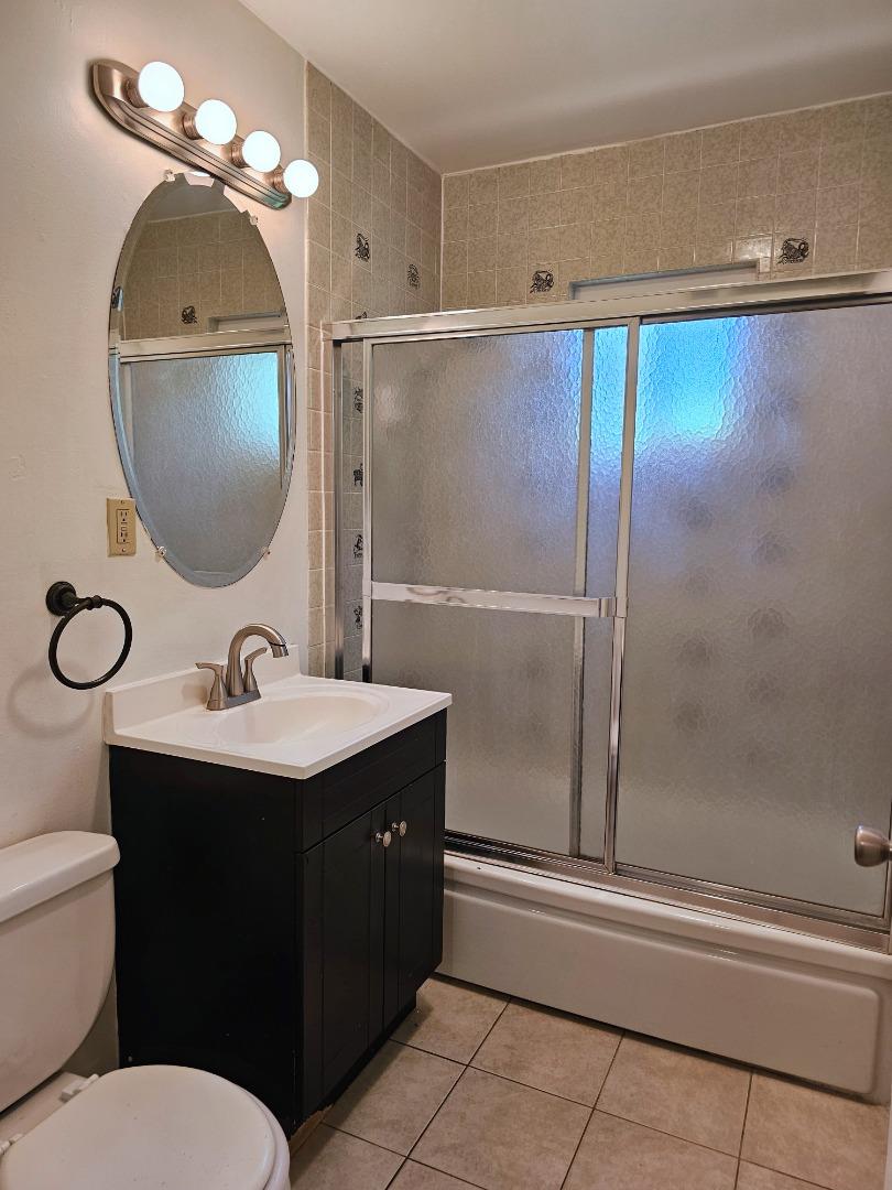 Detail Gallery Image 9 of 14 For 136 Mesa Verde St, Vallejo,  CA 94589 - 3 Beds | 1 Baths