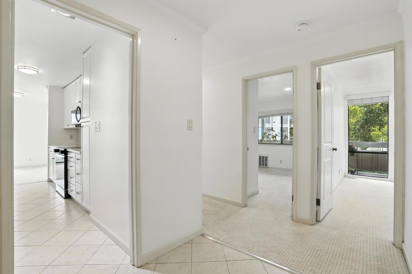 Detail Gallery Image 21 of 36 For 1171 Compass Ln #211,  Foster City,  CA 94404 - 2 Beds | 2 Baths