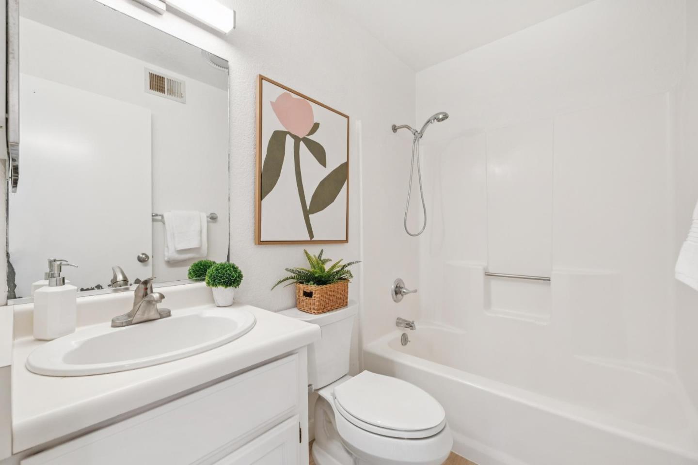Detail Gallery Image 34 of 53 For 838 Columbus St, El Granada,  CA 94019 - 4 Beds | 2/1 Baths