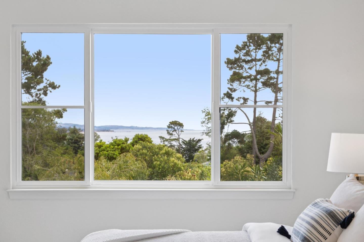 Detail Gallery Image 37 of 53 For 838 Columbus St, El Granada,  CA 94019 - 4 Beds | 2/1 Baths