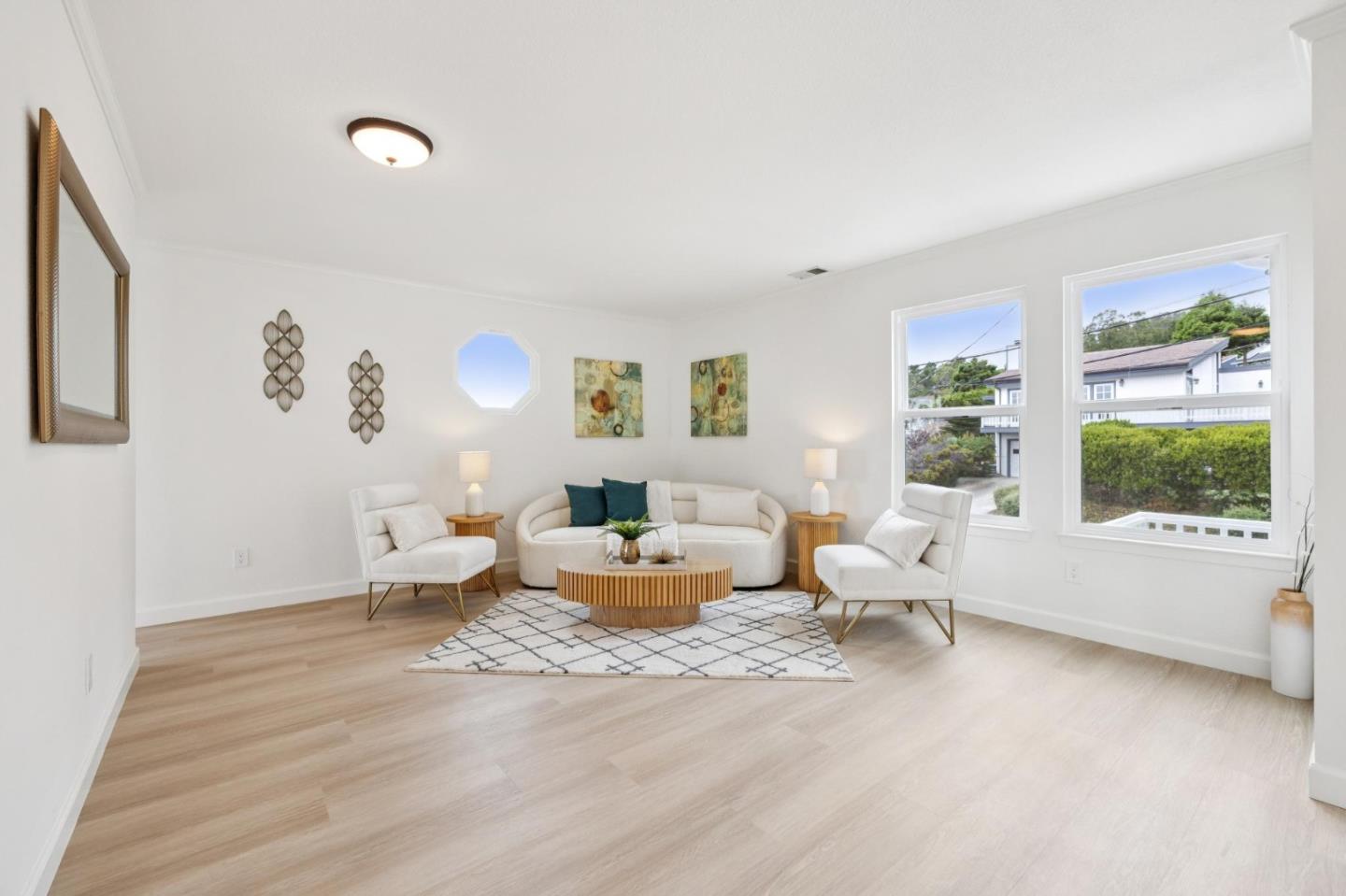 Detail Gallery Image 5 of 53 For 838 Columbus St, El Granada,  CA 94019 - 4 Beds | 2/1 Baths