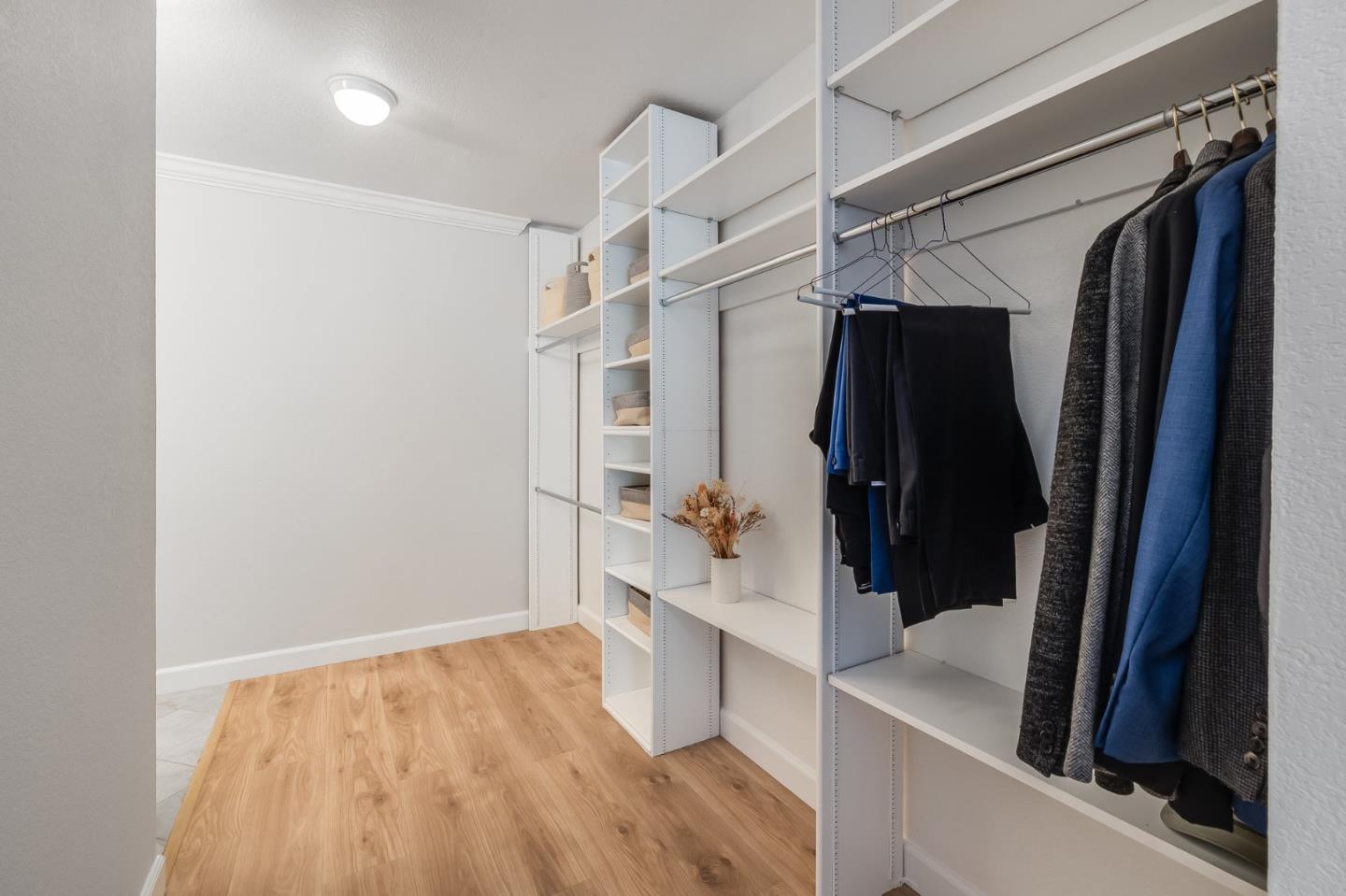Detail Gallery Image 15 of 32 For 3378 Brittan Ave #3,  San Carlos,  CA 94070 - 2 Beds | 2 Baths