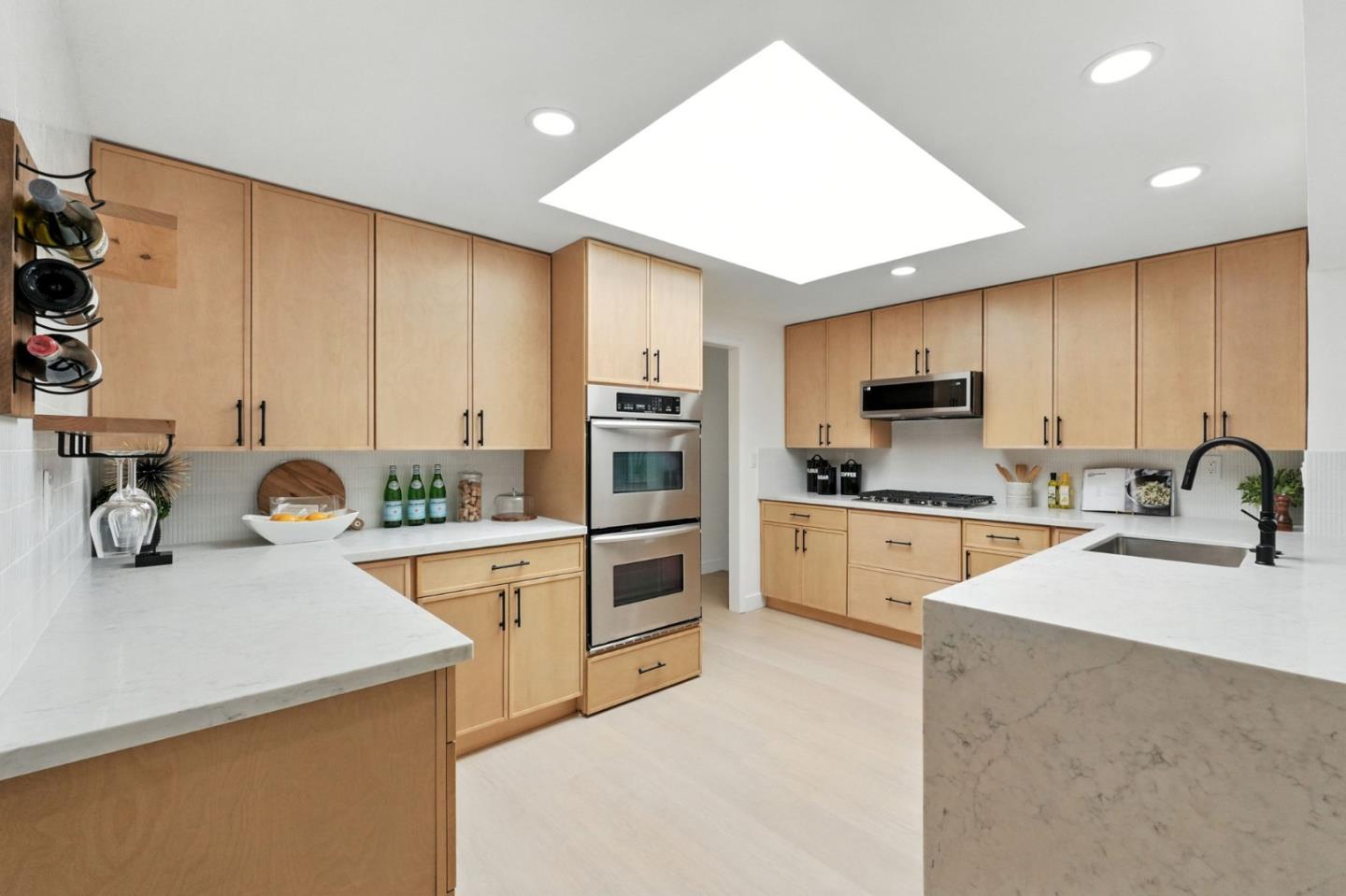 Detail Gallery Image 12 of 41 For 6605 Bret Harte Dr, San Jose,  CA 95120 - 5 Beds | 2 Baths