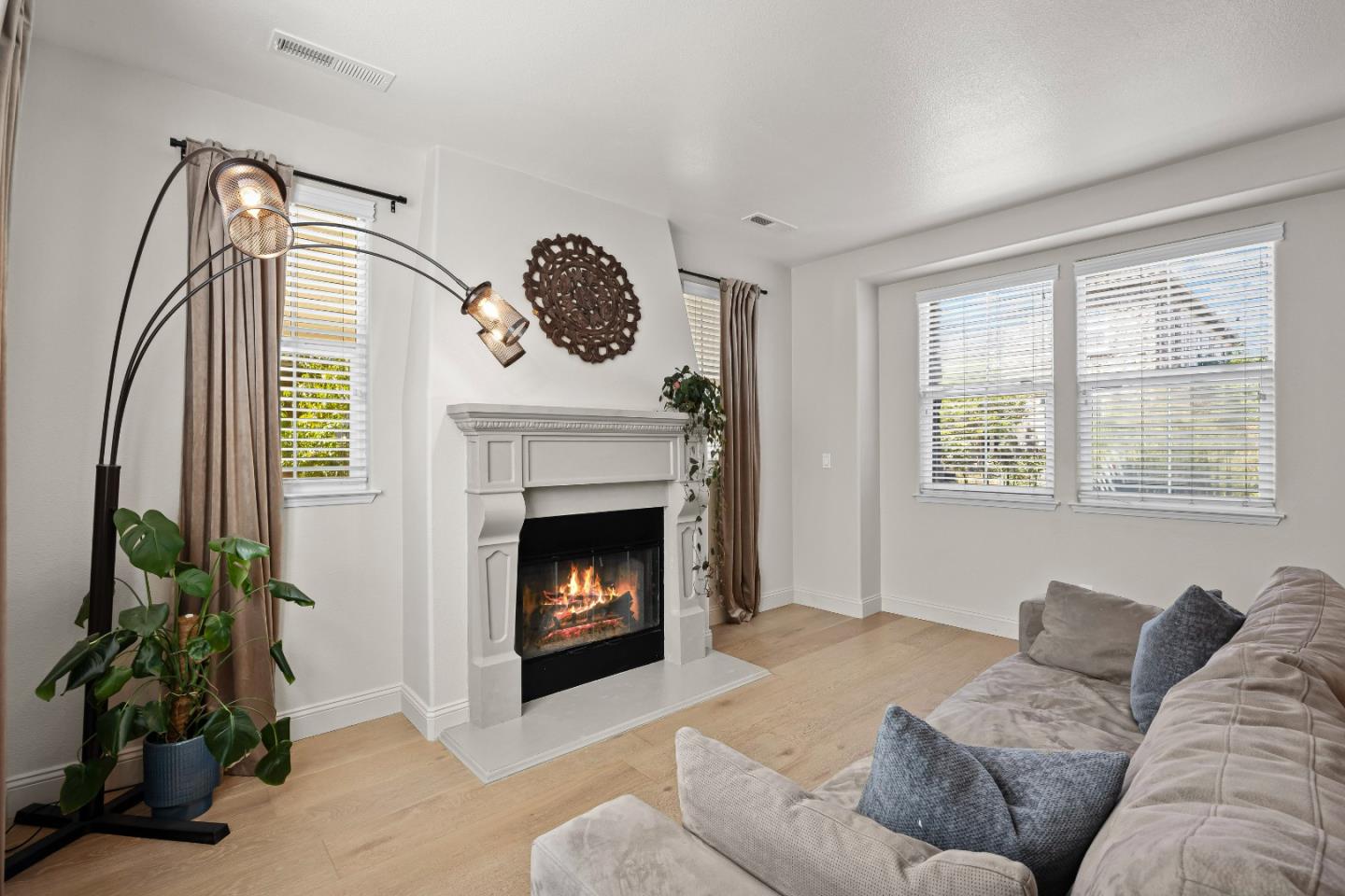 Detail Gallery Image 10 of 72 For 7632 Braid Ct, Gilroy,  CA 95020 - 4 Beds | 3 Baths