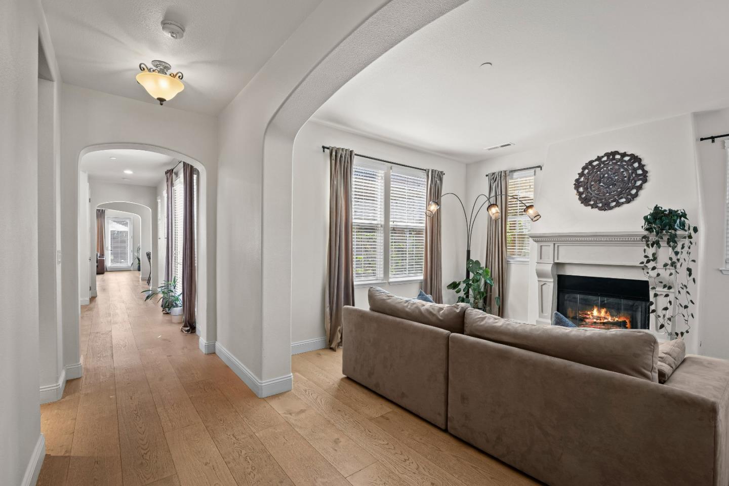 Detail Gallery Image 12 of 72 For 7632 Braid Ct, Gilroy,  CA 95020 - 4 Beds | 3 Baths