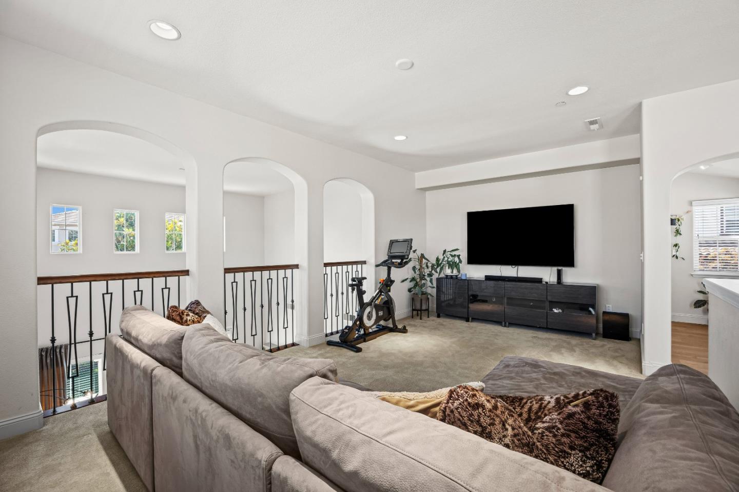 Detail Gallery Image 36 of 72 For 7632 Braid Ct, Gilroy,  CA 95020 - 4 Beds | 3 Baths