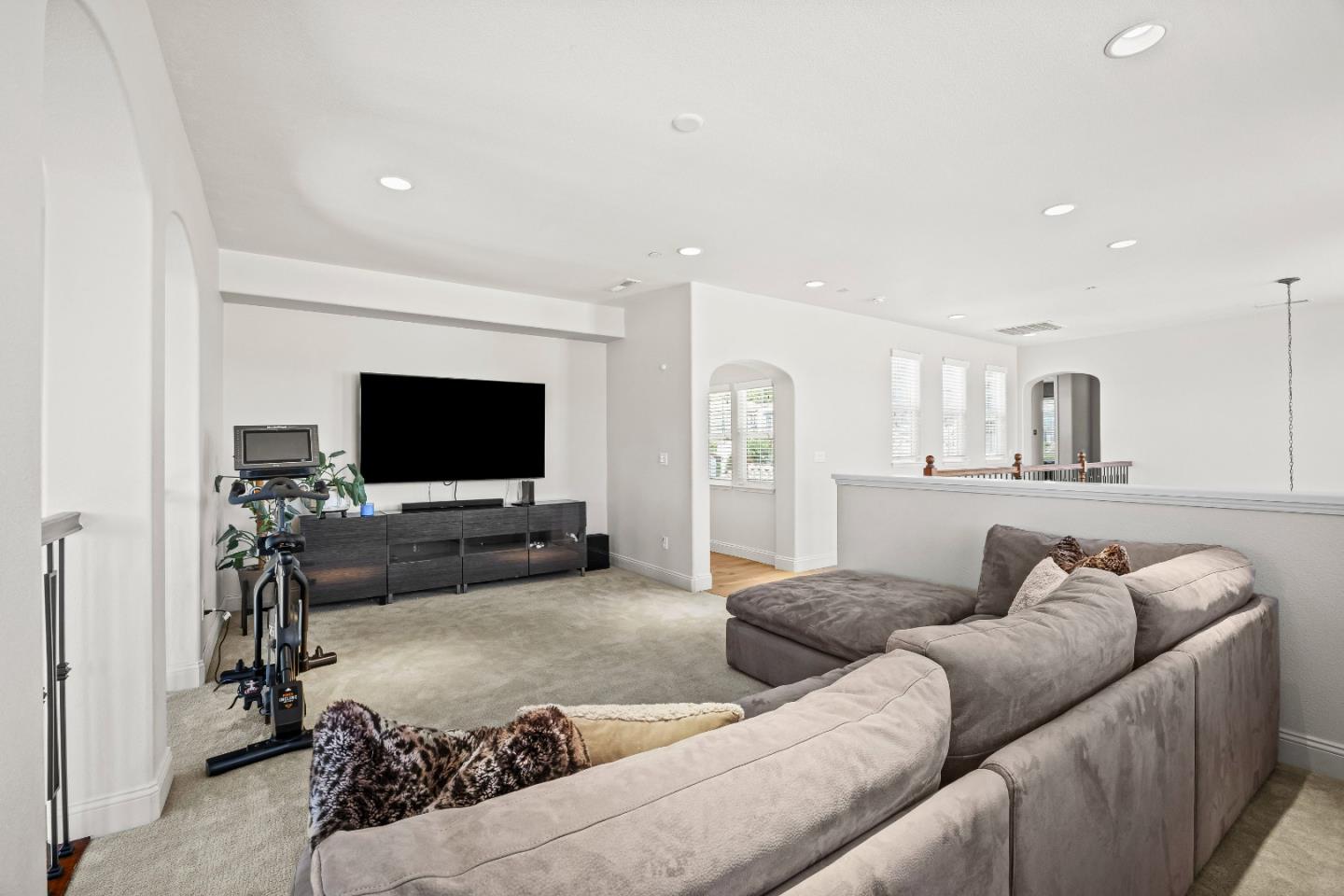 Detail Gallery Image 37 of 72 For 7632 Braid Ct, Gilroy,  CA 95020 - 4 Beds | 3 Baths
