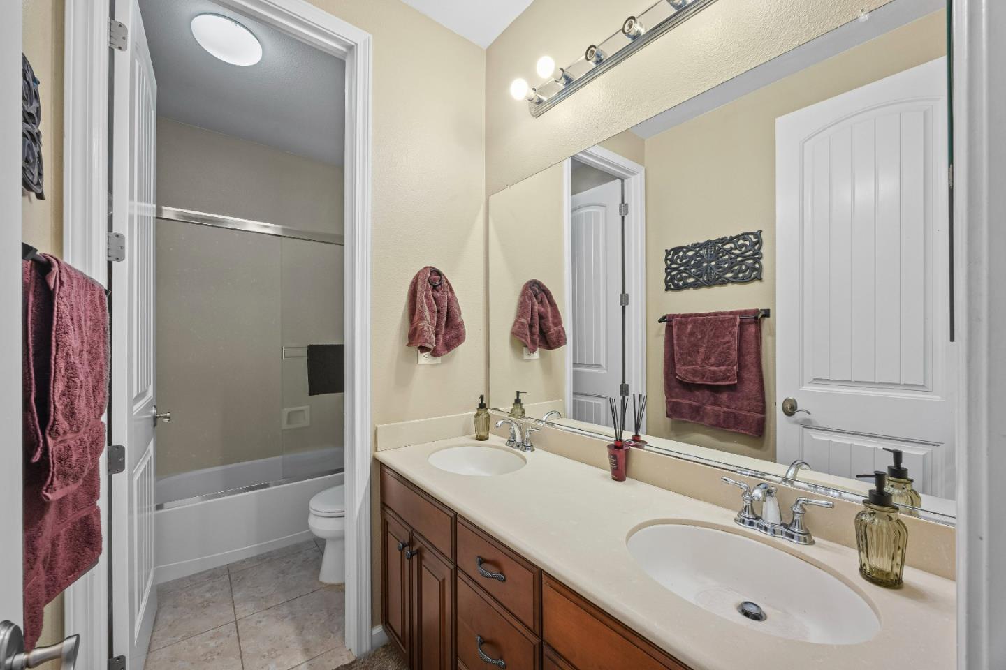 Detail Gallery Image 47 of 72 For 7632 Braid Ct, Gilroy,  CA 95020 - 4 Beds | 3 Baths