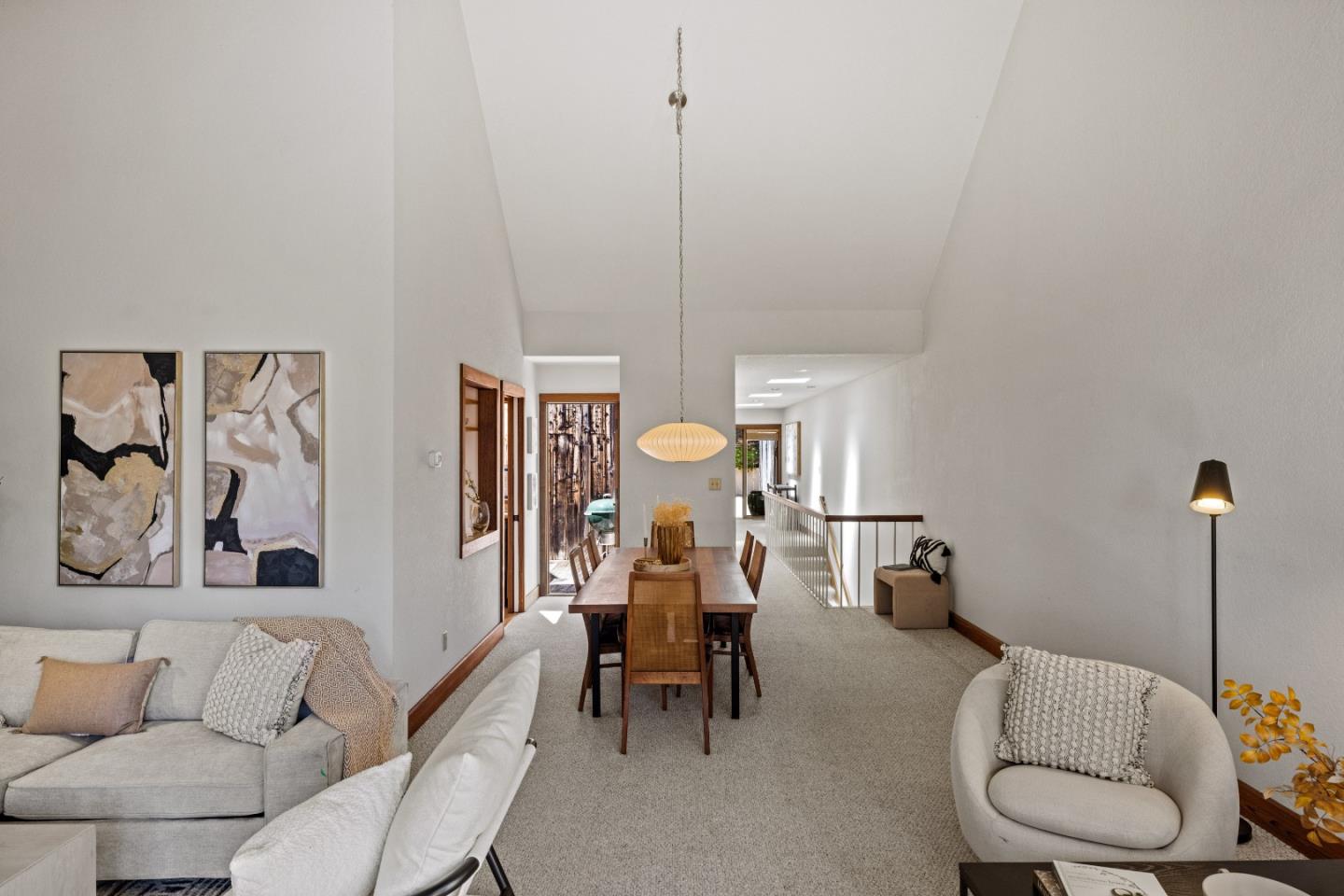 Detail Gallery Image 13 of 46 For 24520 Outlook Dr #8,  Carmel,  CA 93923 - 3 Beds | 2 Baths