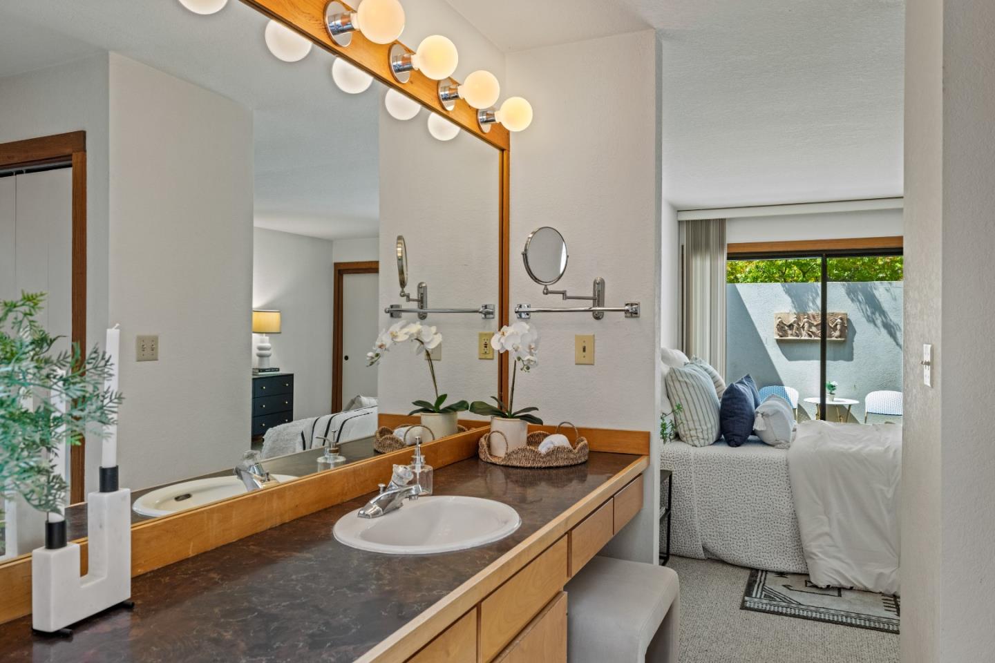 Detail Gallery Image 30 of 46 For 24520 Outlook Dr #8,  Carmel,  CA 93923 - 3 Beds | 2 Baths