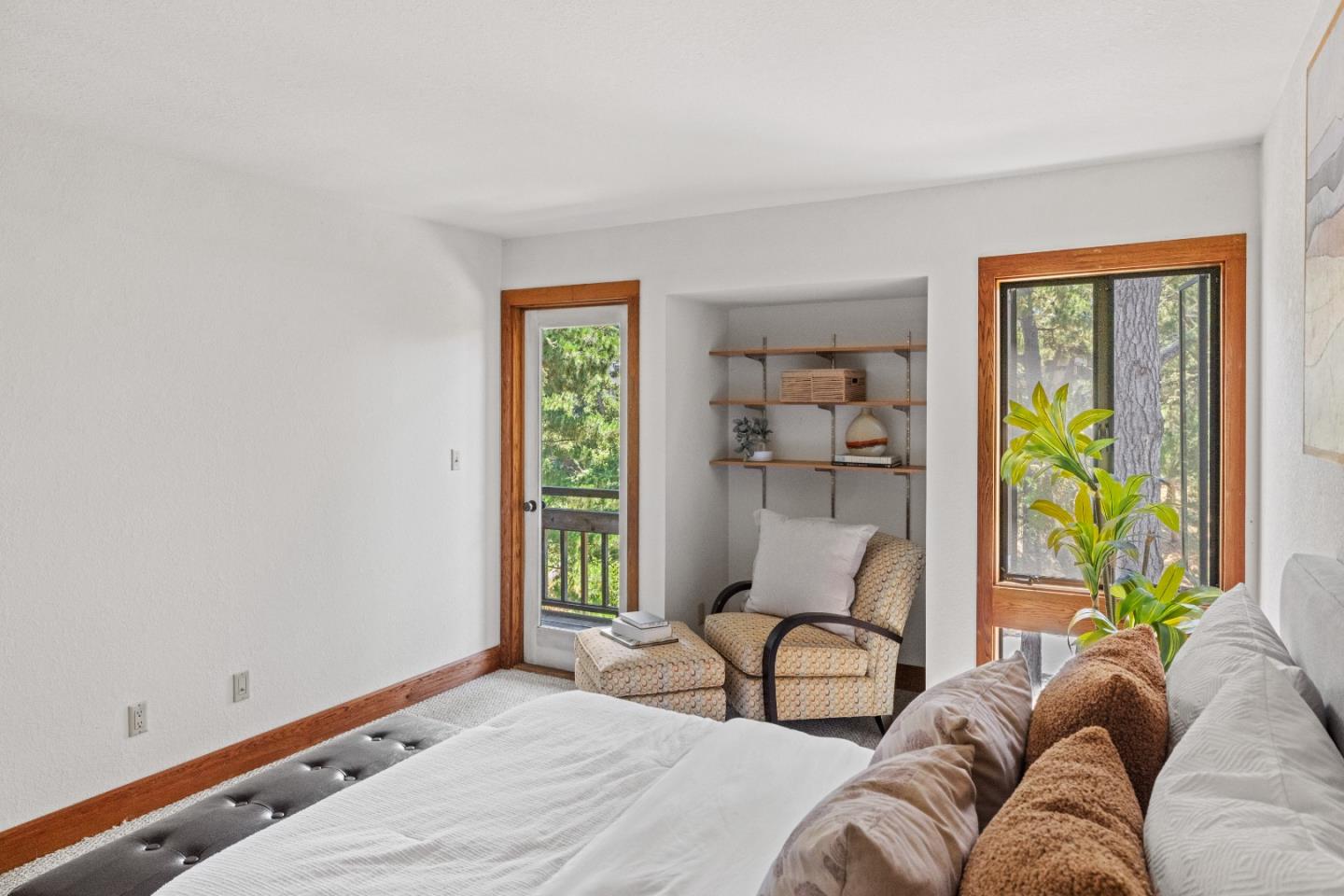 Detail Gallery Image 34 of 46 For 24520 Outlook Dr #8,  Carmel,  CA 93923 - 3 Beds | 2 Baths