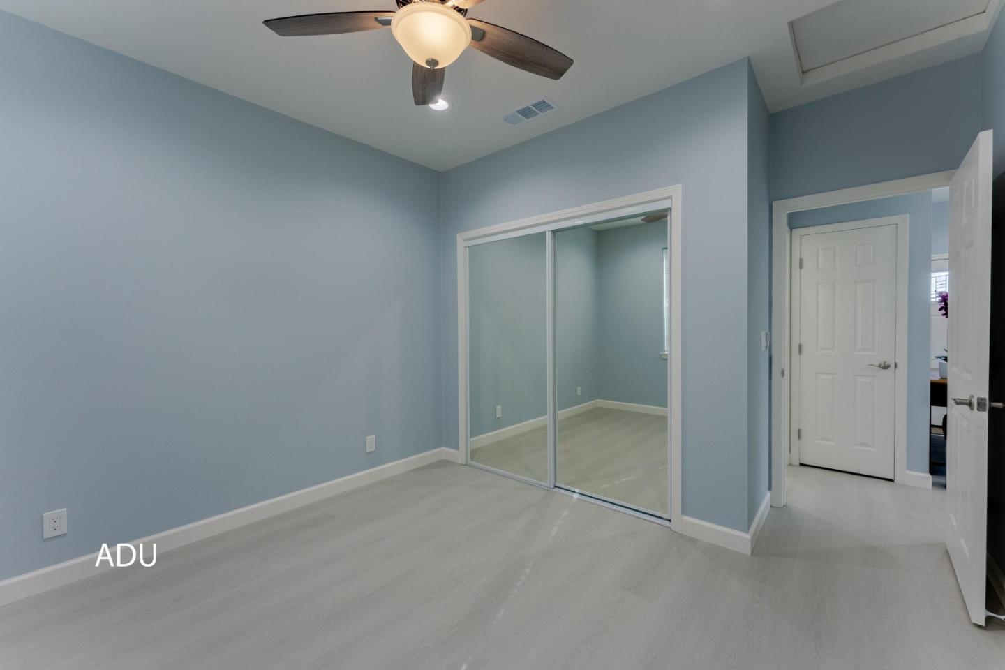 Detail Gallery Image 6 of 8 For 462b Madison, San Jose,  CA 95123 - 2 Beds | 1 Baths