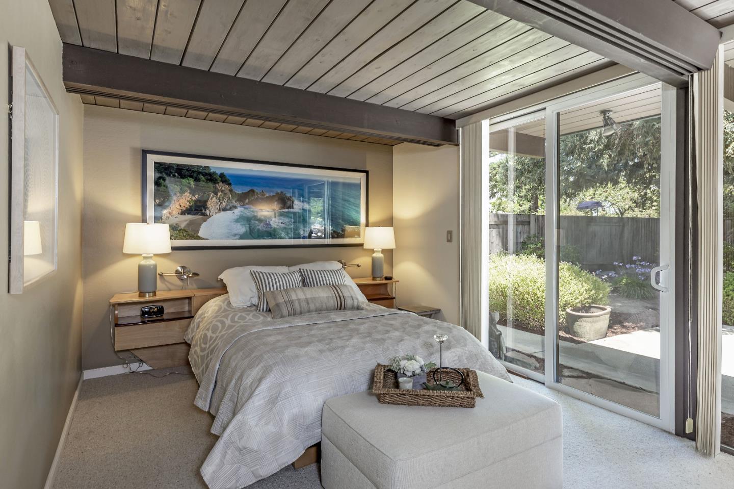 Detail Gallery Image 22 of 68 For 19269 De Havilland Dr, Saratoga,  CA 95070 - 5 Beds | 2 Baths