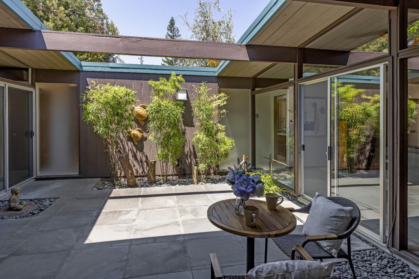 Detail Gallery Image 41 of 68 For 19269 De Havilland Dr, Saratoga,  CA 95070 - 5 Beds | 2 Baths