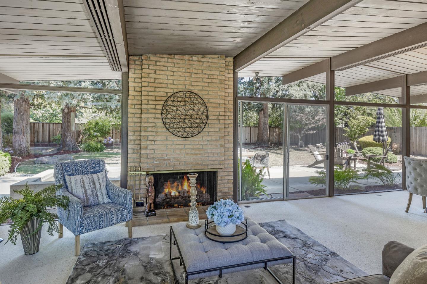 Detail Gallery Image 42 of 68 For 19269 De Havilland Dr, Saratoga,  CA 95070 - 5 Beds | 2 Baths