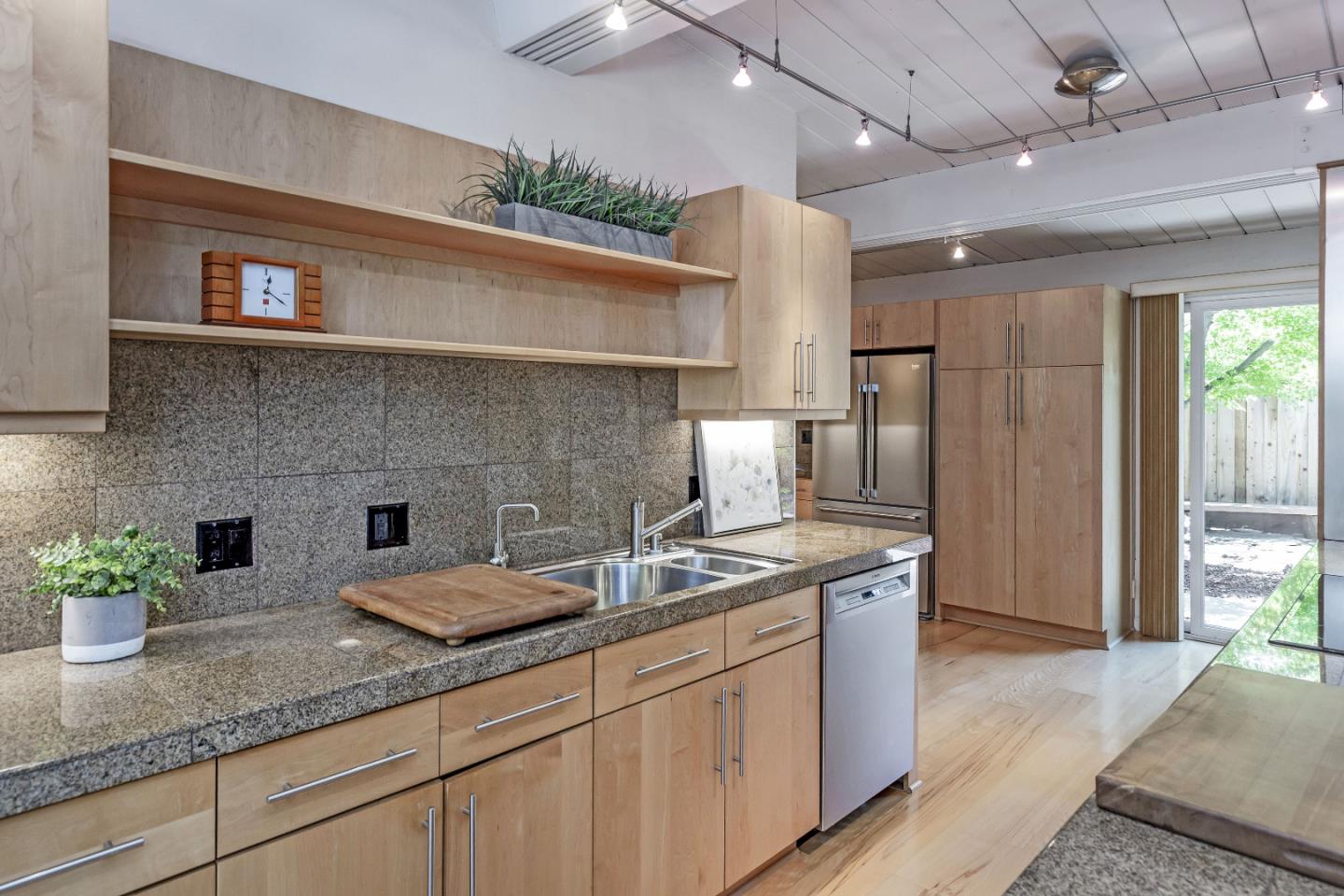 Detail Gallery Image 46 of 68 For 19269 De Havilland Dr, Saratoga,  CA 95070 - 5 Beds | 2 Baths