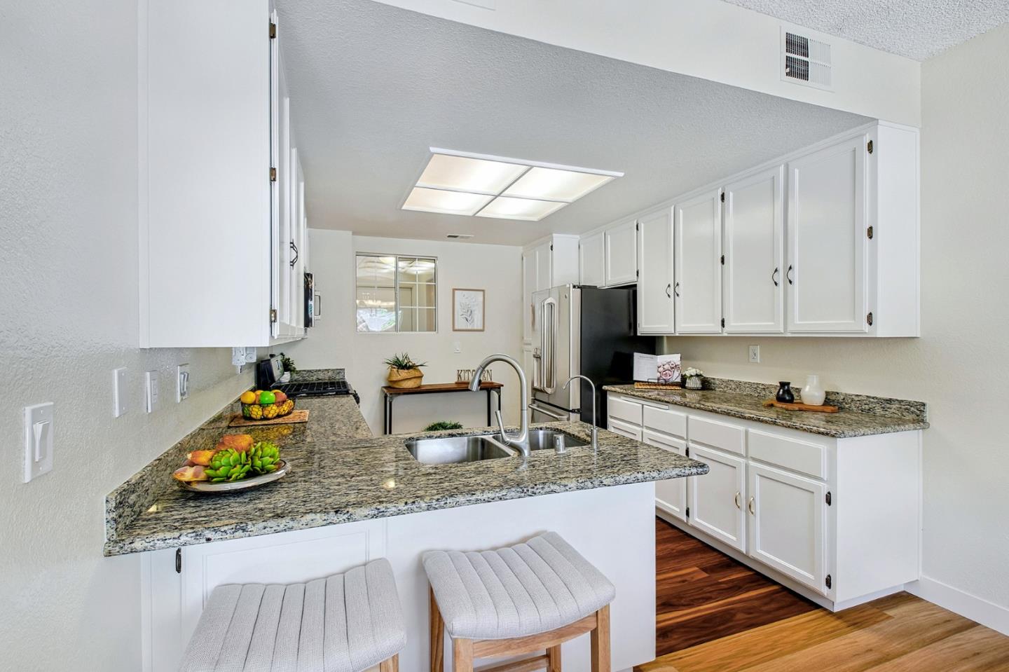 Detail Gallery Image 18 of 58 For 34348 Siward Dr, Fremont,  CA 94555 - 3 Beds | 2/1 Baths