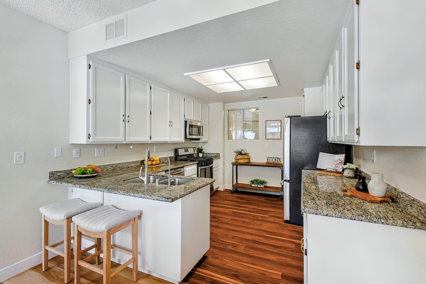 Detail Gallery Image 19 of 58 For 34348 Siward Dr, Fremont,  CA 94555 - 3 Beds | 2/1 Baths