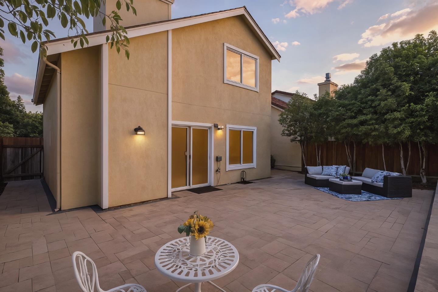 Detail Gallery Image 3 of 58 For 34348 Siward Dr, Fremont,  CA 94555 - 3 Beds | 2/1 Baths